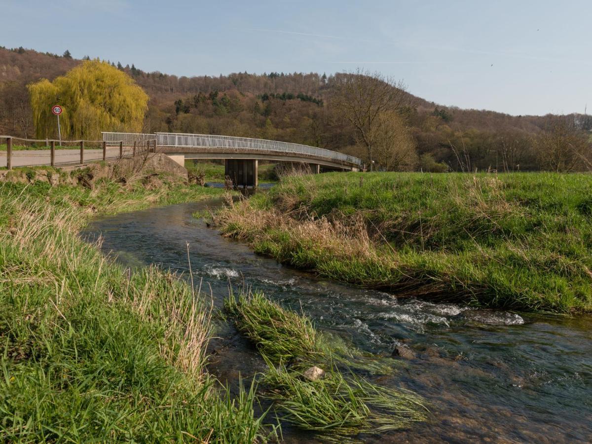 Modern Holiday Home Near River In Amelgatzen Emmerthal Room photo